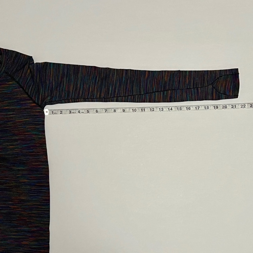 Lululemon Swiftly Tech Long Sleeve 2.0 Black/Rainbow Multi 4/Extra Small Run Top - Picture 13 of 15